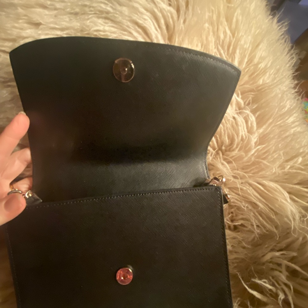 Kate Spade New York  Black Leather Crossbody with Chain Detail - Picture 3 of 8